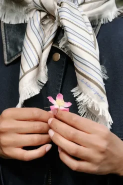 Scallopia Striped Sia Scarf Birch White
