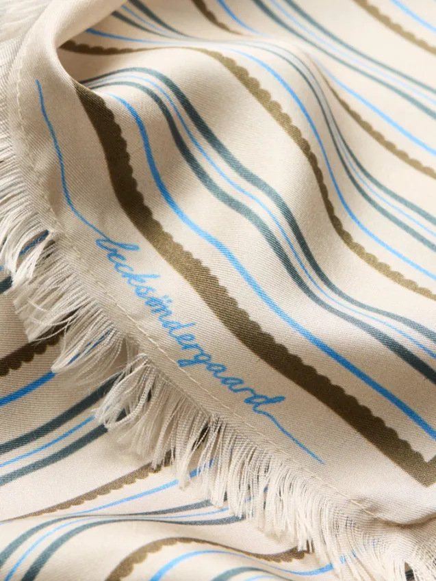 Scallopia Striped Sia Scarf Birch White