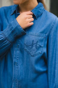 Scarlett Shirt Medium Wash Blue Denim