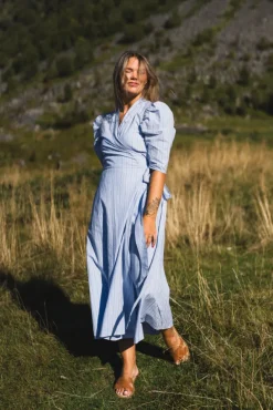 Scarlett Short Stripe Light Blue
