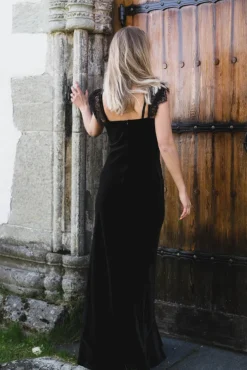 Scorpio Black
