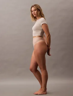 Sculpted Firm Mesh Thong Cedar