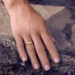 Selene Ring