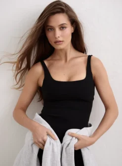 Sense Singlet Black