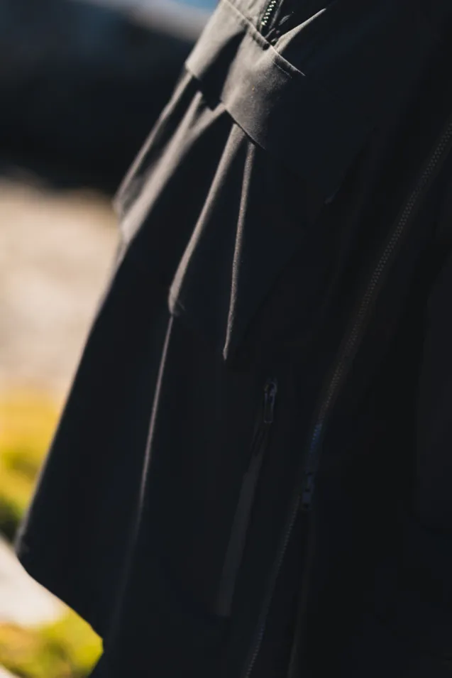 Signalen Anorak Black
