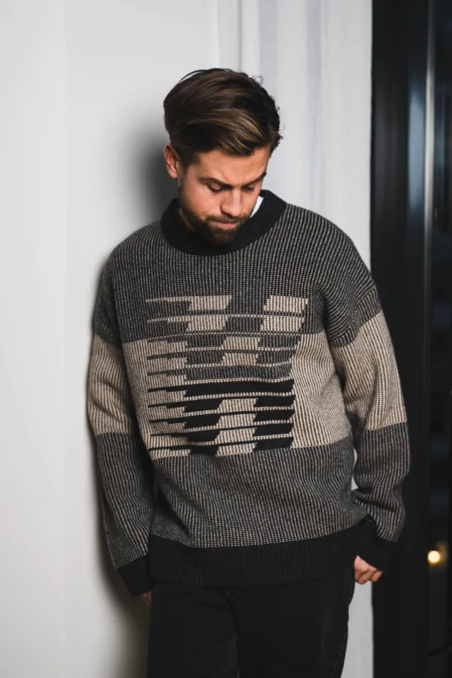 Ski Logo Crew Dark Grey Mix