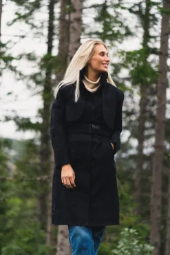 Skyet Coat New Black