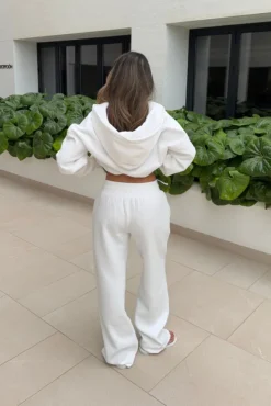 SÒL Zip Hoodie Coconut