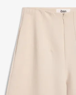 Smooth Barrel Pants Ivory White
