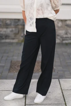 Sophia 102 Dark Navy