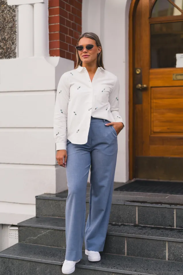 Sophia 826 Dawn Blue Regular