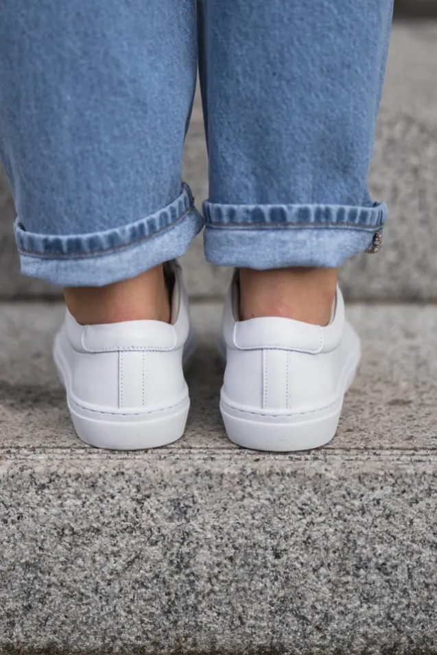 Spin Leather Sneakers White