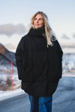 Spitsbergen Down Coat Black
