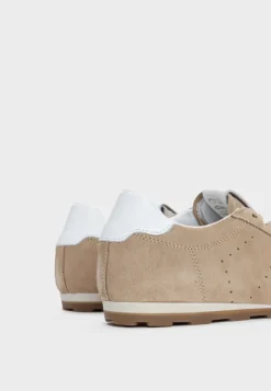 Stella Sneaker Sand