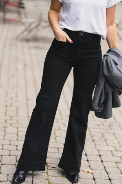 St Monica Jeans Black 2 Weeks