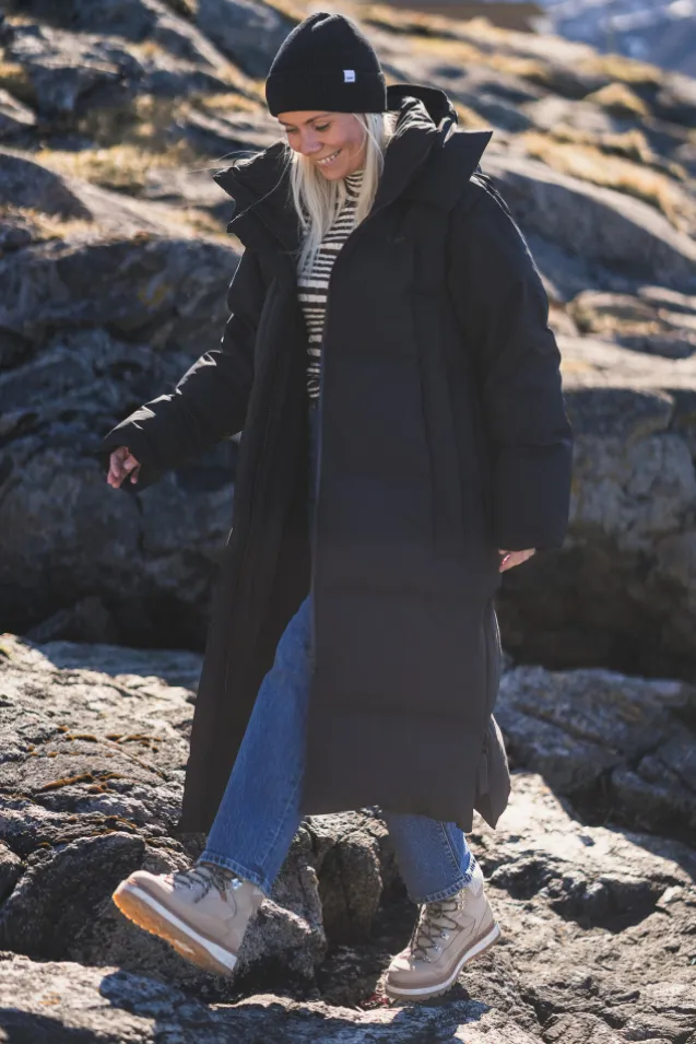 Stranda Down Coat Black