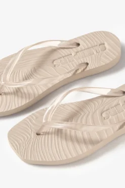 Tapered Flip Flops Clear Trans Eggnog