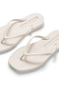 Tapered Flip Flops Eggnog