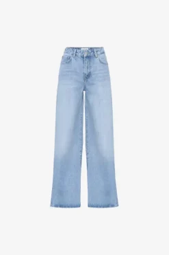 Taylor Light Blue