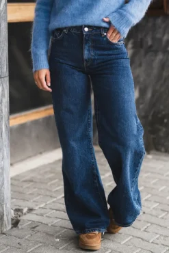 Taylor Washed Dark Blue