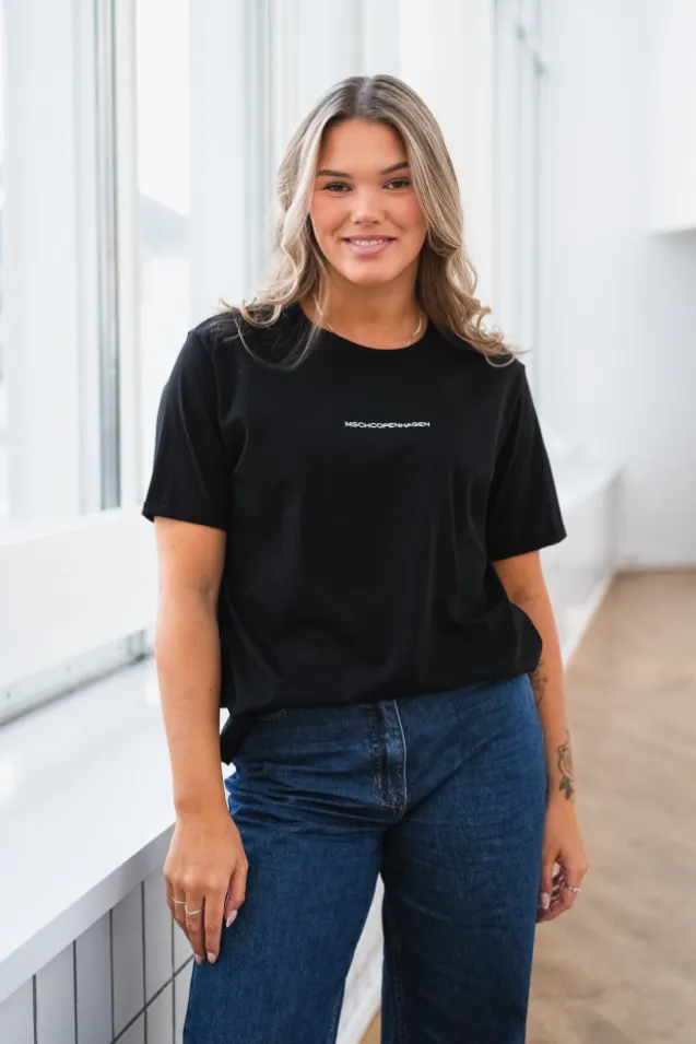 Terina Organic Small Logo Tee Black/White