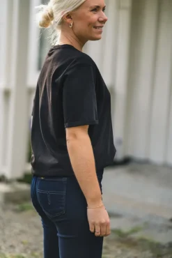 Terina Organic Tee Black