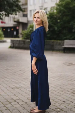 Thea 3/4 Long Dress Evening Blue