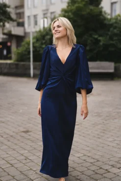 Thea 3/4 Long Dress Evening Blue