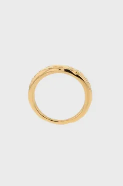 The Minimalist Gold