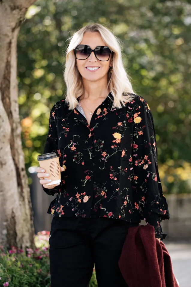 Tilera LS Shirt Black Botari