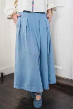 Tilly Anya Pleat Skirt Fade Denim