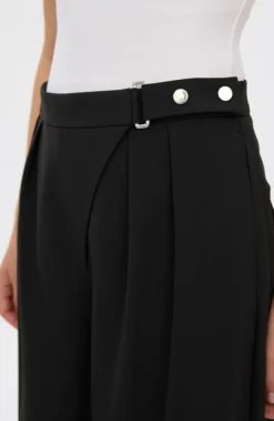 Uma 285 Black Regular