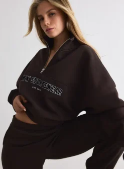 Varsity Sweat Half Zip Chocolate