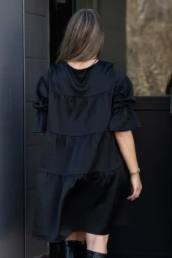 Vesta Dress Black