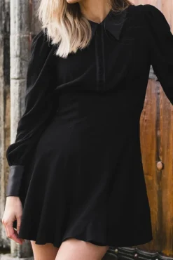 Viola Black