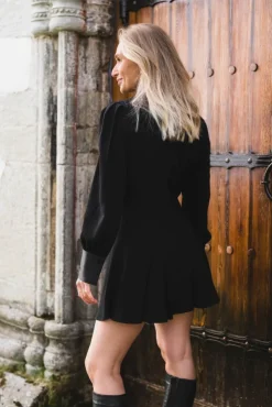 Viola Black