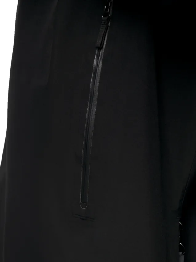 Voss Poncho Black