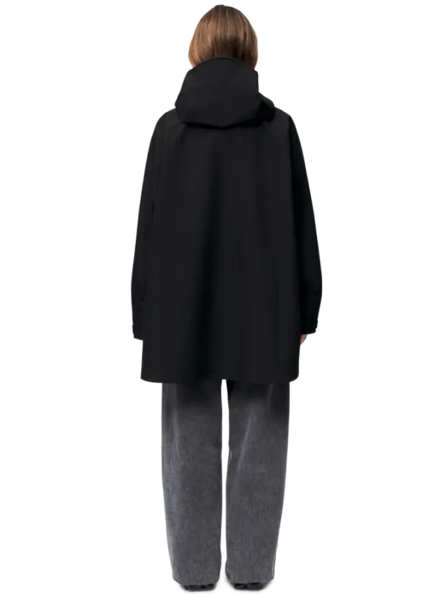 Voss Poncho Black