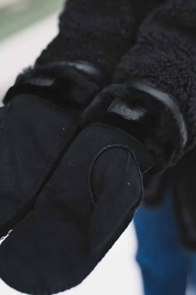 W Atherson Embroidered Mitten Black