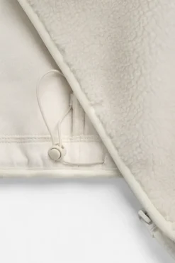 W. Cloudfleece Jacket Creme