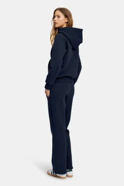 W. Cosmo Straight Leg Navy