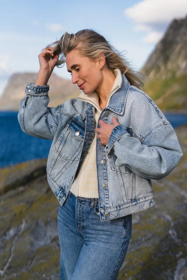 W Cropped Denim Jacket Blue Washed