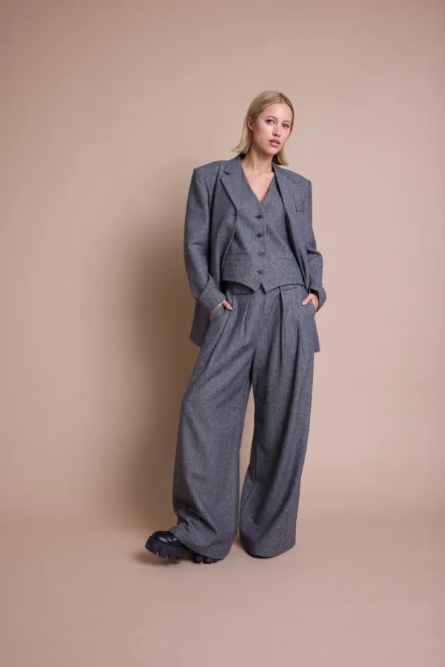 West Tweed Black