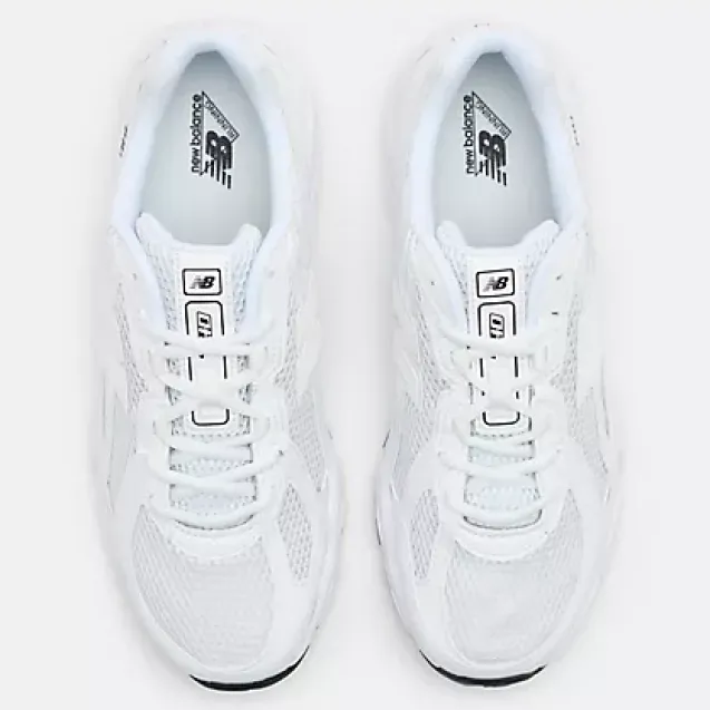 740 White