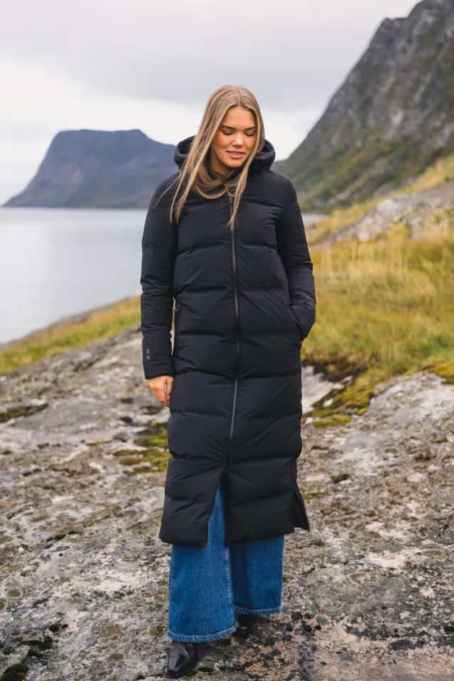 W Infinity Down Coat Black