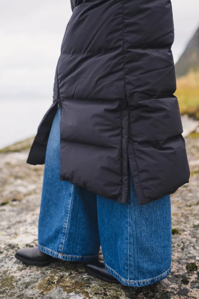 W Infinity Down Coat Black