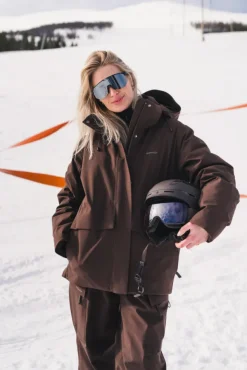 W Tryvann Down Jacket Dark Brown