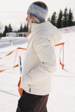 W Tryvann Light Down Jacket Ecru