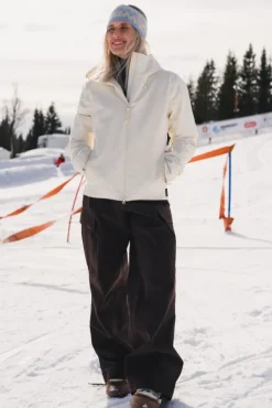 W Tryvann Light Down Jacket Ecru