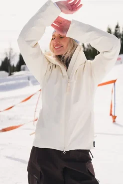 W Tryvann Light Down Jacket Ecru